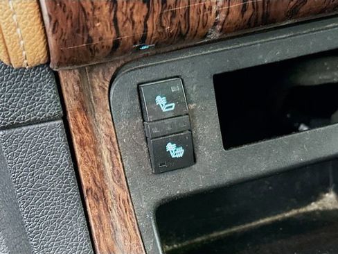 Used 2013 Chevrolet Traverse LT w/ All-Star Edition image 20