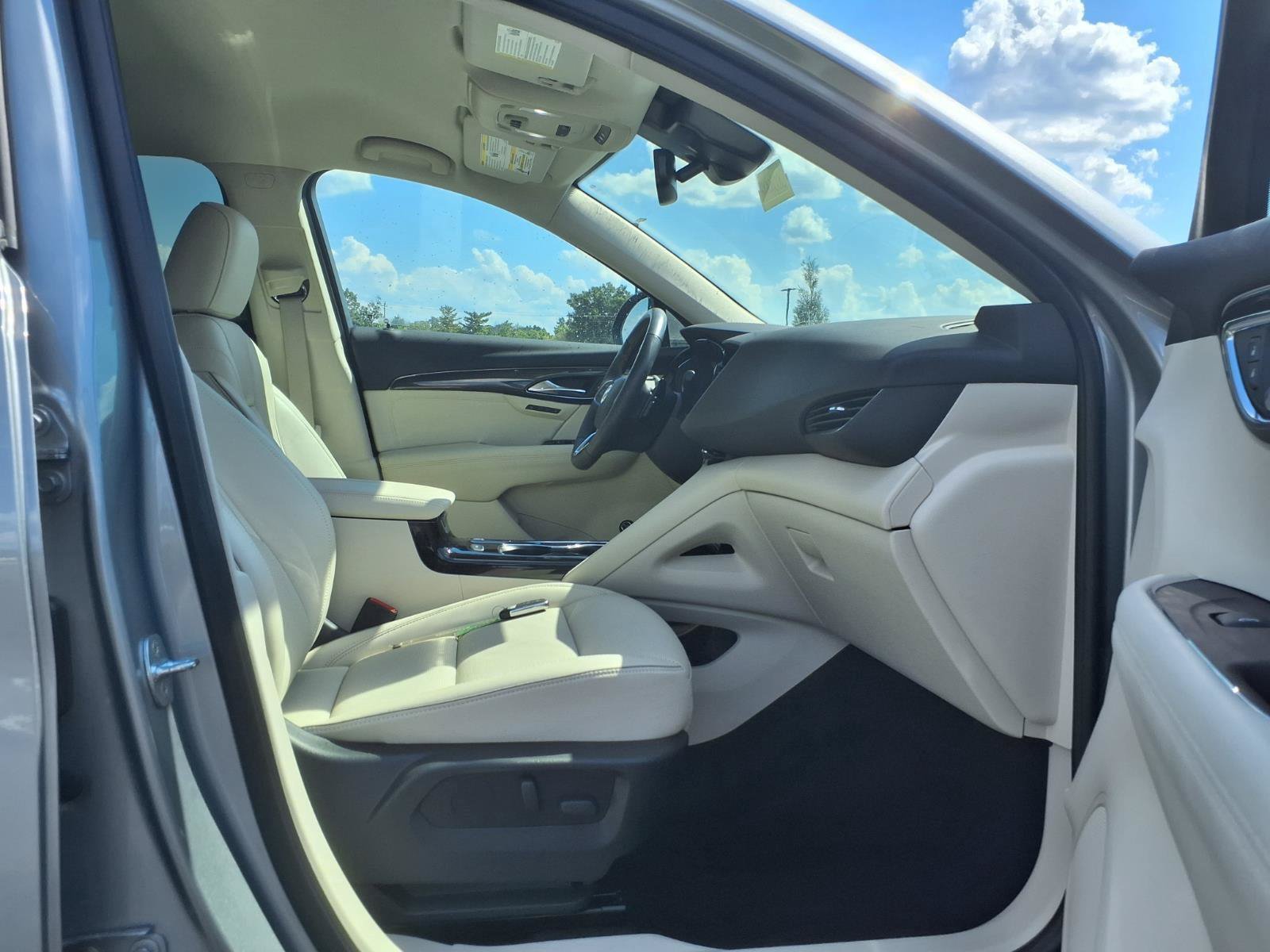 Used 2023 Buick Envision Essence AWD/4WD image 25