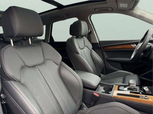 Certified 2023 Audi Q5 2.0T Premium Plus w/ Premium Plus Package AWD/4WD image 31