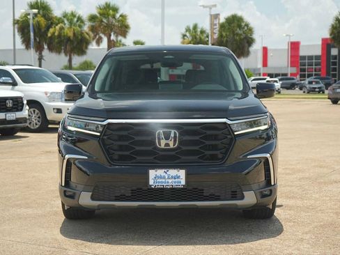 Used 2023 Honda Pilot EX-L image 6