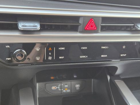 New 2026 Kia Sorento LX image 66