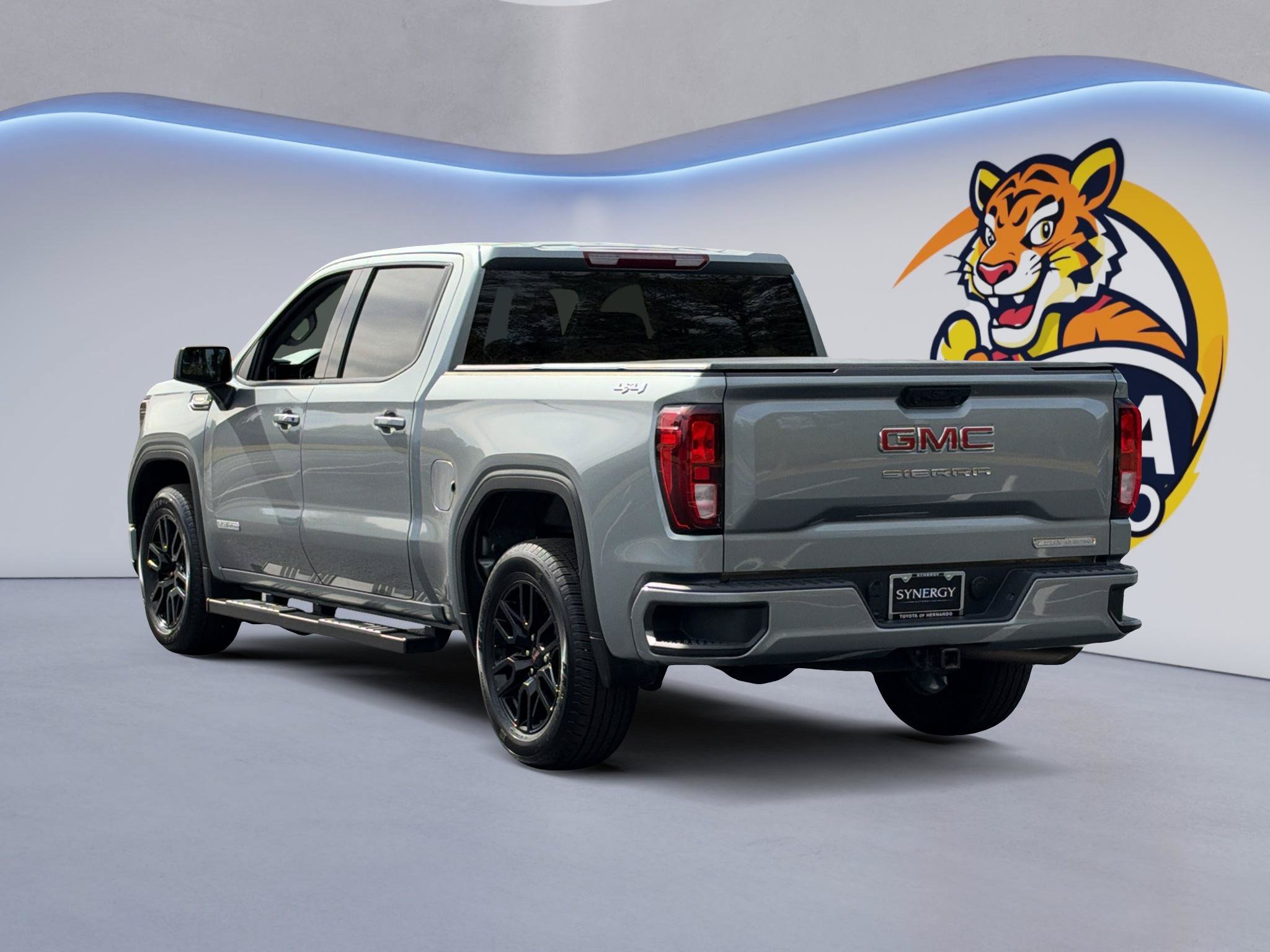 Used 2025 GMC Sierra 1500 Elevation AWD/4WD image 7