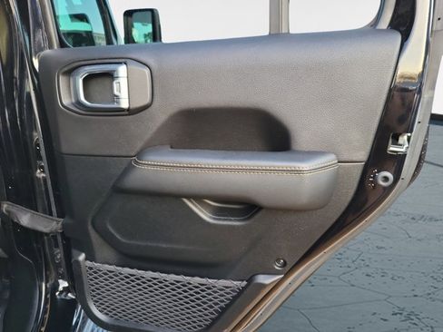 Certified 2021 Jeep Wrangler Unlimited Sahara image 20