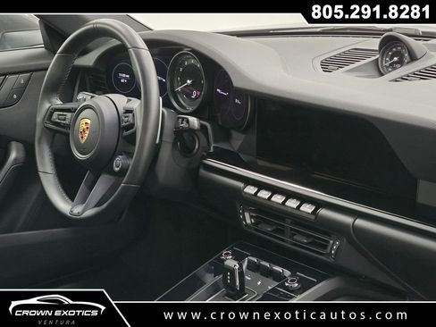 Used 2023 Porsche 911 Carrera T RWD image 15