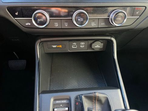 Certified 2025 Honda CR-V Sport image 18