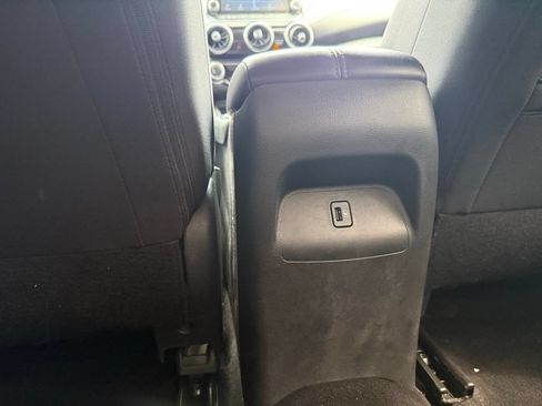 Used 2022 Nissan Sentra SV FWD image 24