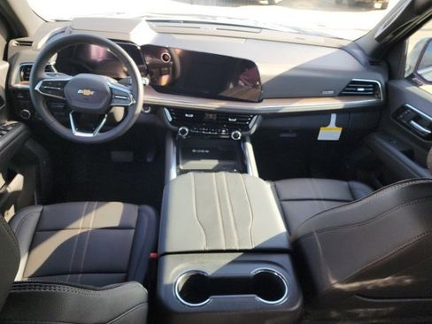 New 2026 Chevrolet Suburban High Country image 22