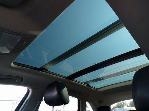 Used 2015 Audi Q5 2.0T Premium Plus w/ Technology Package image 29