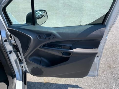 Used 2016 Ford Transit Connect XL image 19