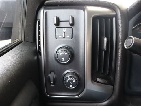 Used 2018 Chevrolet Silverado 2500 LT w/ Z71 Package, Off-Road AWD/4WD image 28
