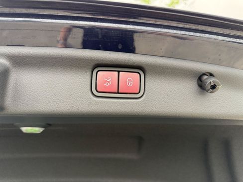 Certified 2023 Mercedes-Benz C 300 Sedan image 24