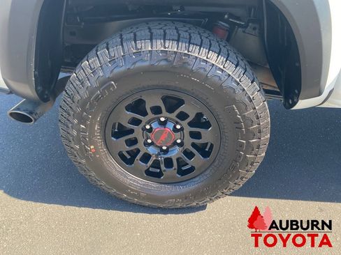 Used 2019 Toyota Tacoma TRD Pro AWD/4WD image 12