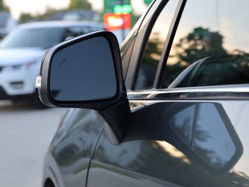 Used 2018 Buick Encore Essence image 31