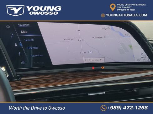 Certified 2024 Cadillac Escalade ESV Premium Luxury w/ LPO, Floor Liner Package AWD/4WD image 19