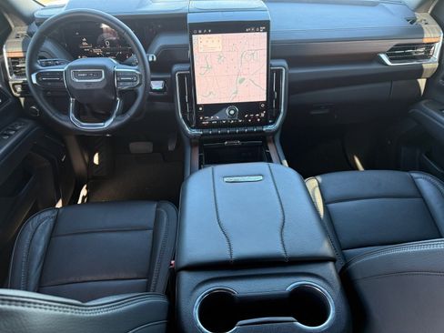 Used 2025 GMC Yukon Denali image 24