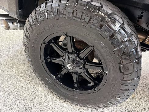 Used 2017 Ford F250 Platinum w/ Platinum Ultimate Package AWD/4WD image 51