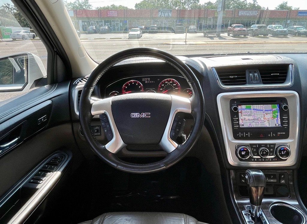 Used 2017 GMC Acadia Limited SLT FWD image 28