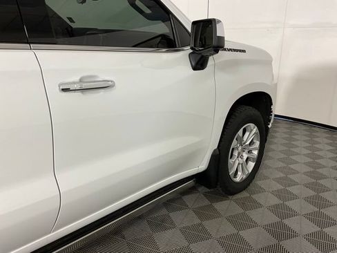 Used 2021 Chevrolet Silverado 1500 LTZ w/ Technology Package AWD/4WD image 8