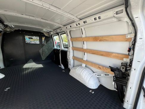 Used 2024 Chevrolet Express 2500 w/ Driver Convenience Package image 23