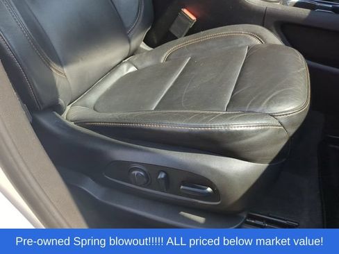 Used 2019 Chevrolet Traverse LT FWD image 49