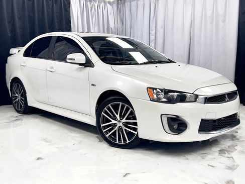 Used 2016 Mitsubishi Lancer GT image 4