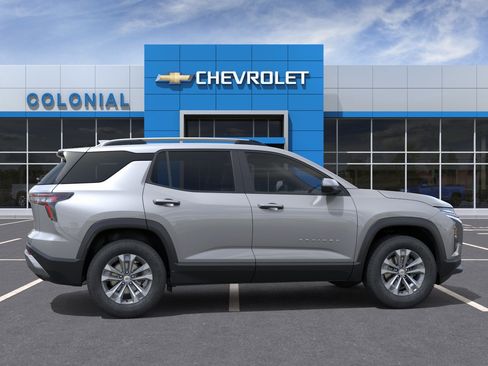 New 2026 Chevrolet Equinox LT w/ Convenience Package II AWD/4WD image 33