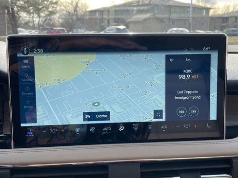 New 2026 Lincoln Corsair Reserve image 12