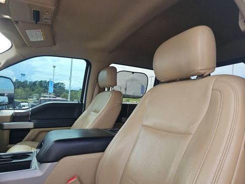 Used 2019 Ford F250 Lariat w/ Lariat Ultimate Package AWD/4WD image 20