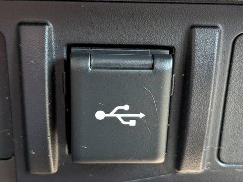 Used 2022 Toyota Tacoma SR5 RWD image 20