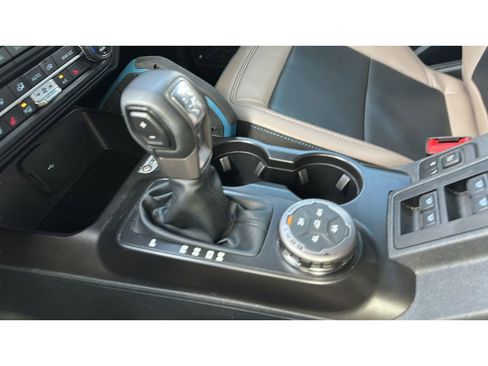 Used 2022 Ford Bronco Wildtrak AWD/4WD image 17