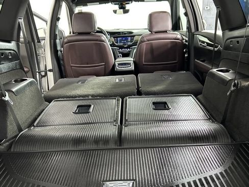 Used 2020 Cadillac XT6 Premium Luxury FWD image 23