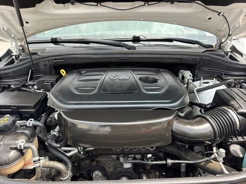 Used 2020 Jeep Grand Cherokee Limited AWD/4WD image 26