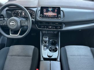 Used 2023 Nissan Rogue SV AWD/4WD video 3