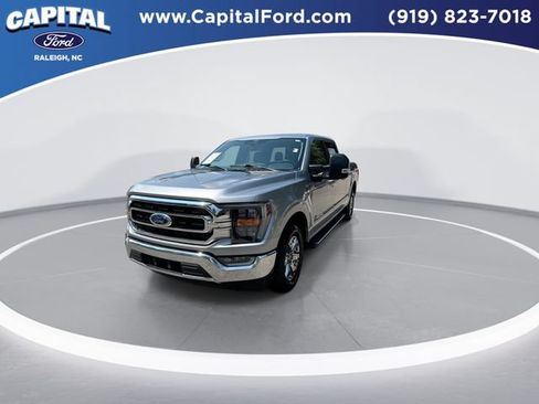Used 2022 Ford F150 XLT w/ Equipment Group 302A High RWD image 4