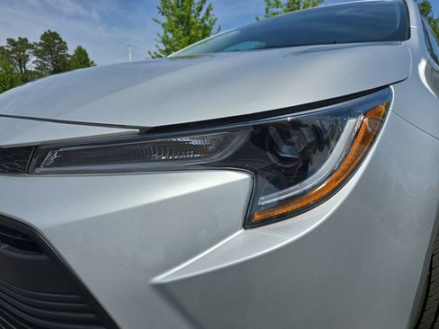 Used 2026 Toyota Corolla LE FWD image 30