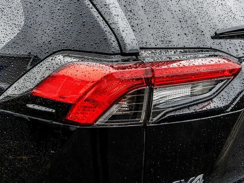 Used 2019 Toyota RAV4 Adventure w/ All Weather Liner Package image 8