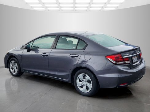 Used 2015 Honda Civic SE image 9