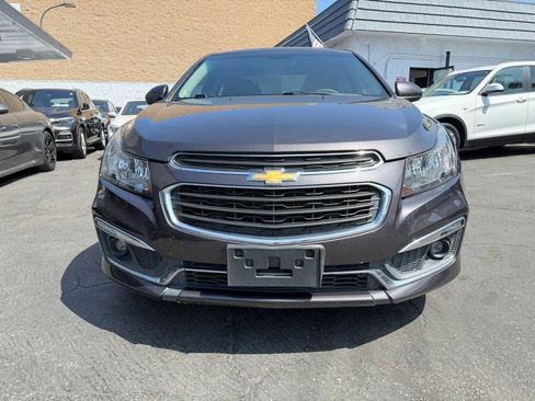 Used 2015 Chevrolet Cruze LT w/ Sun And Sound Package FWD image 8