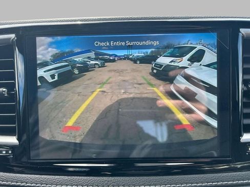 New 2026 Chrysler Pacifica Select AWD/4WD image 12