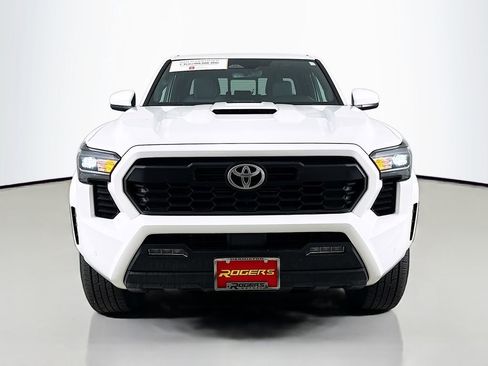 Certified 2024 Toyota Tacoma TRD Sport w/ TRD Sport Upgrade Package AWD/4WD image 2