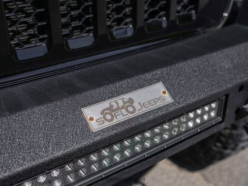 Used 2021 Jeep Gladiator Sport AWD/4WD image 53