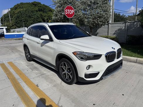 Used 2018 BMW X1 sDrive28i image 3