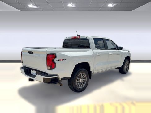 Certified 2024 Chevrolet Colorado LT w/ LT Convenience Package II AWD/4WD image 9
