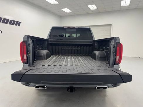 Used 2021 GMC Sierra 1500 Denali w/ Denali Ultimate Package AWD/4WD image 33