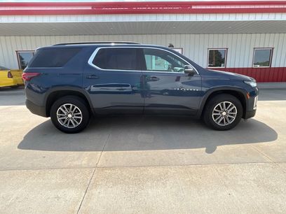 Used 2023 Chevrolet Traverse LT