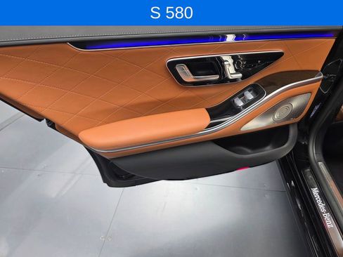 Used 2022 Mercedes-Benz S 580 4MATIC Sedan image 15