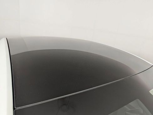 Used 2023 Tesla Model Y Long Range image 24