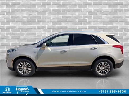 Used 2017 Cadillac XT5 Luxury w/ Driver Awareness Package AWD/4WD image 1