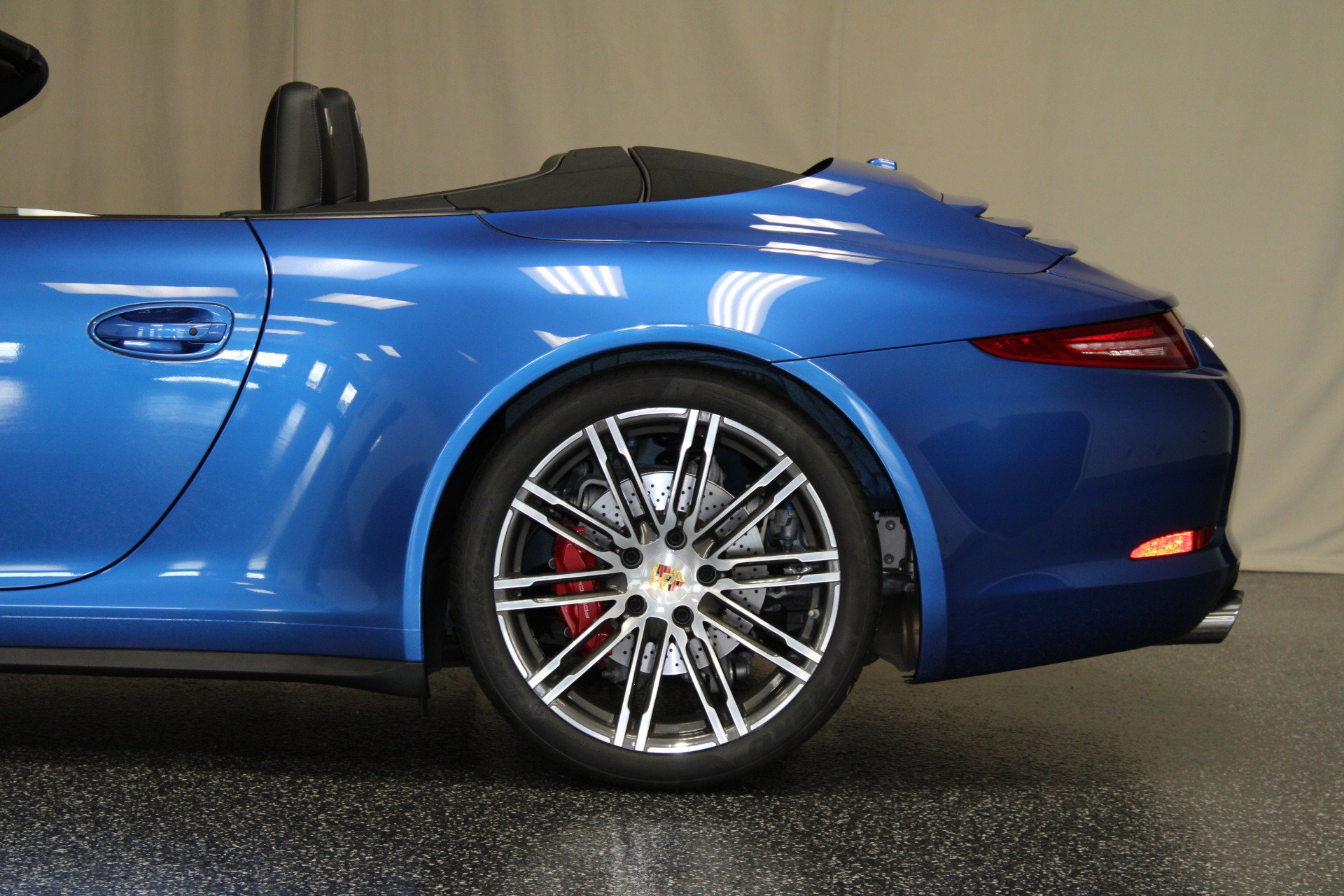 Used 2016 Porsche 911 Carrera 4S AWD/4WD image 7