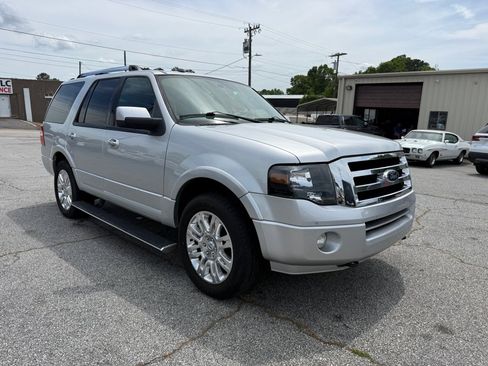 Used 2014 Ford Expedition Limited w/ Equipment Group 301A image 3